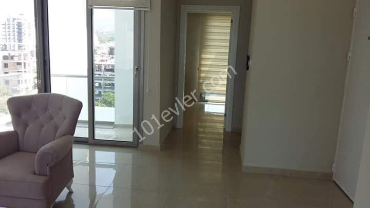 Penthouse Kaufen in Girne Merkez, Kyrenia