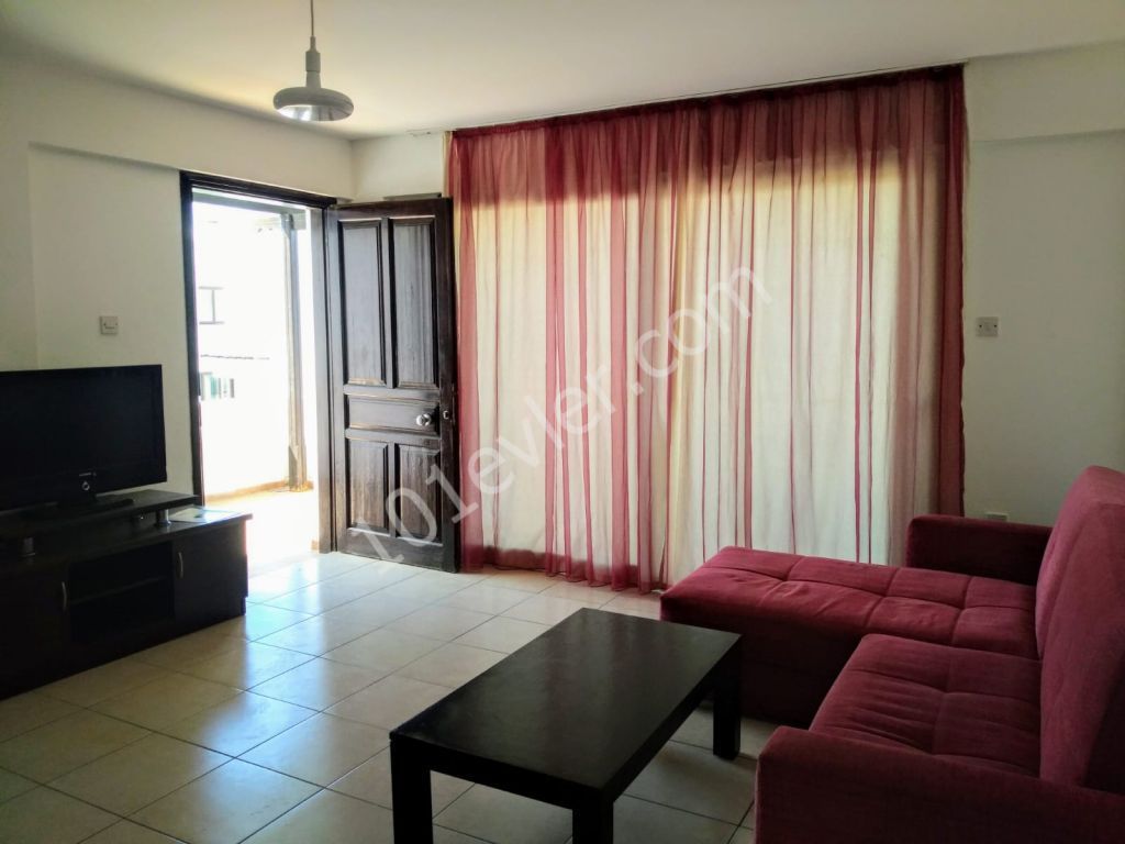 Girne'de Yeşiltepe 1+1 Teraslı daire  satılık +90 533 841 76 78