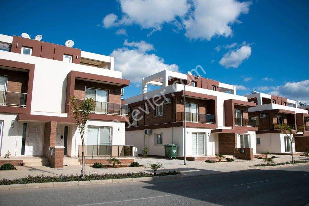 Iskele'de Long Beach 1+1 Daire Günluk Kiralık 