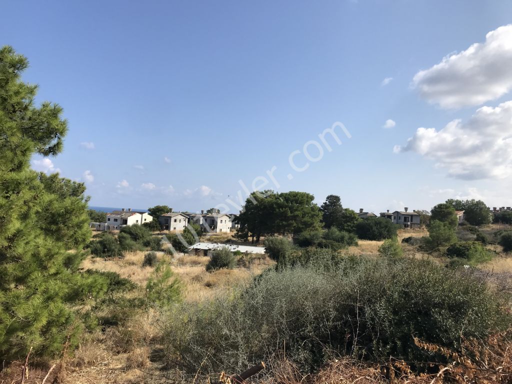 FOR SALE LAND IN KYRENIA LAPTA