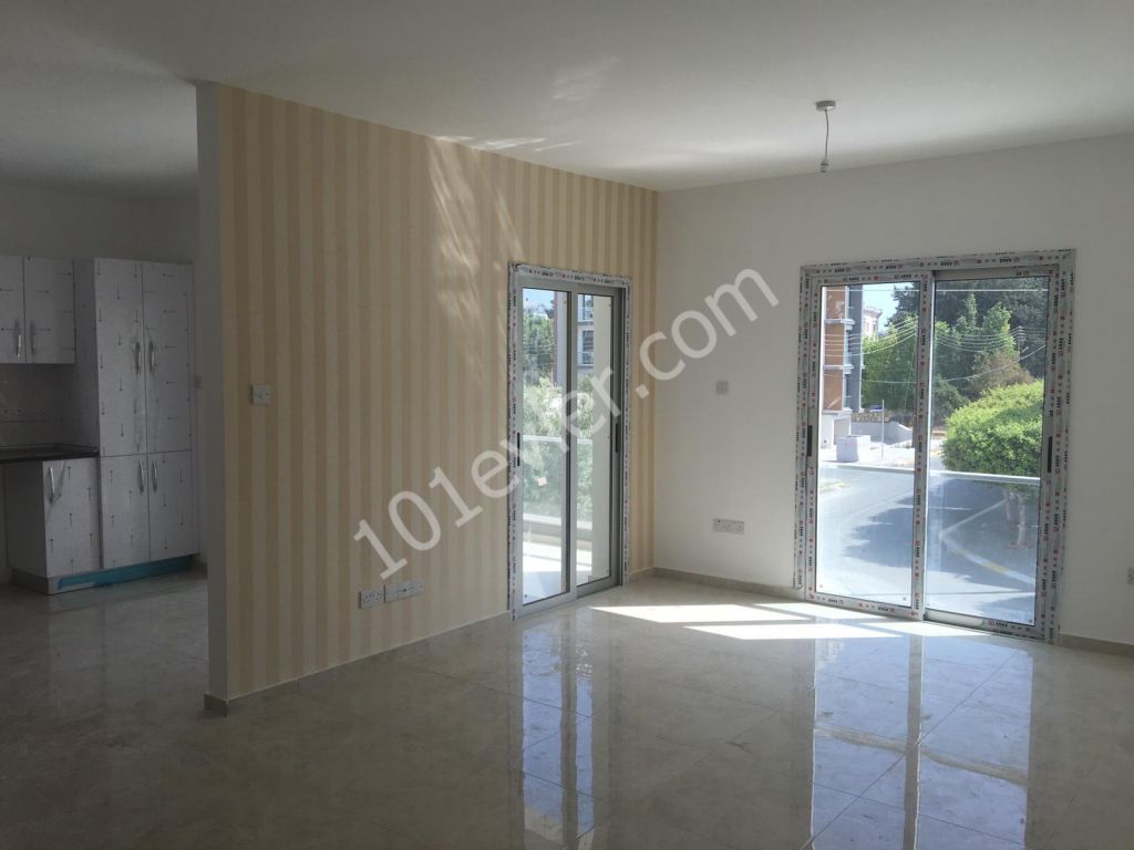 FRO SALE 2 BEDROOMS APARTMENT IN KYRENIA