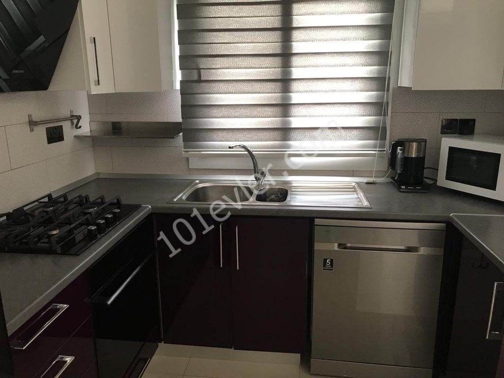 Girne Alsancak'ta Daire VILLA  tarzı Kiraılık +90 533 882 55 99