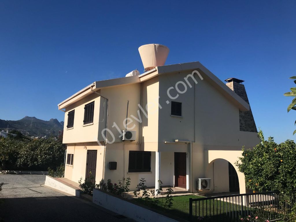 3 bedroom  Villa for rent in Bellapais / Kyrenia