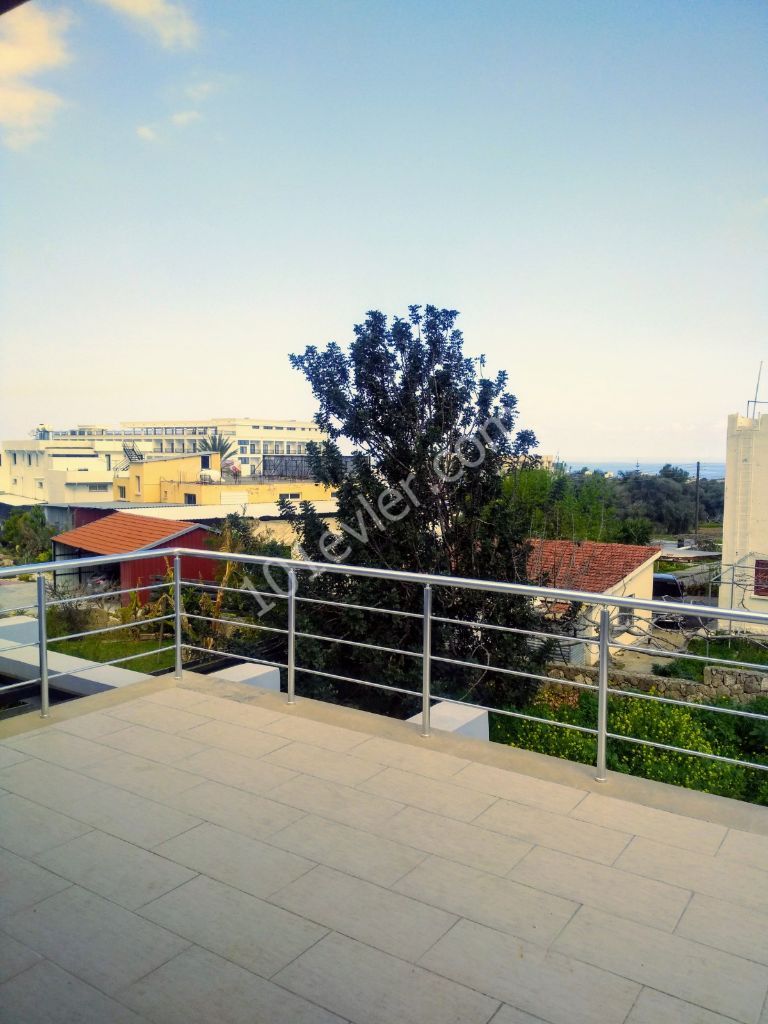 Çatalköy'de 3+1 Yeni Villa Satılık +90 533 841 76 78