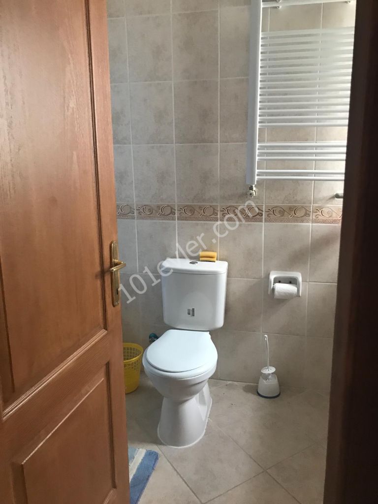 3 bedroom Turkish title deeds  Apartment for sale in  Kyrenia