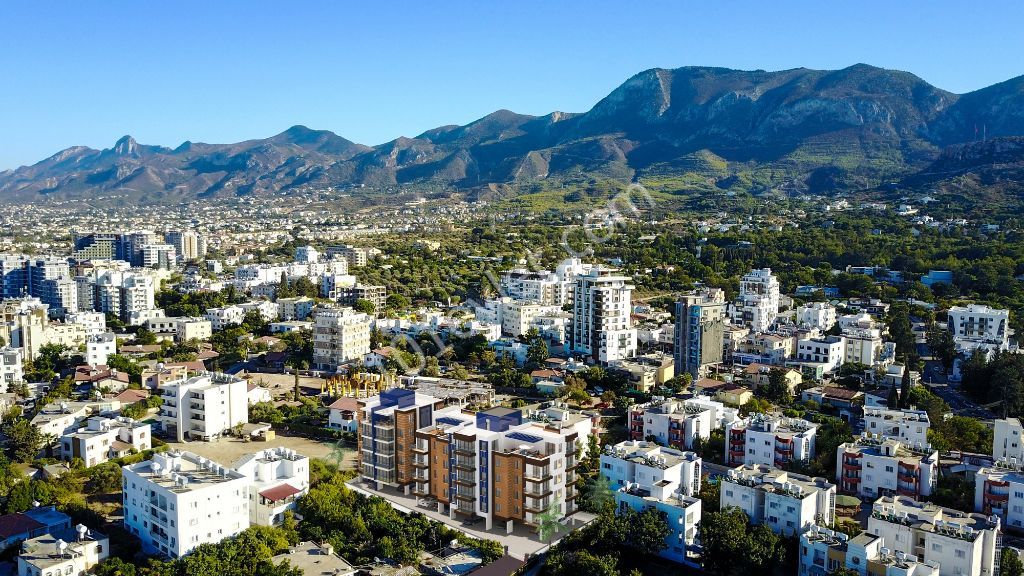 تخت برای فروش in Yukarı Girne, گیرنه