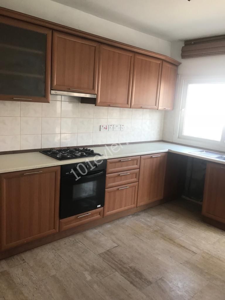 4 bedroom flat for sale in Kyrenia center, North Cyprus