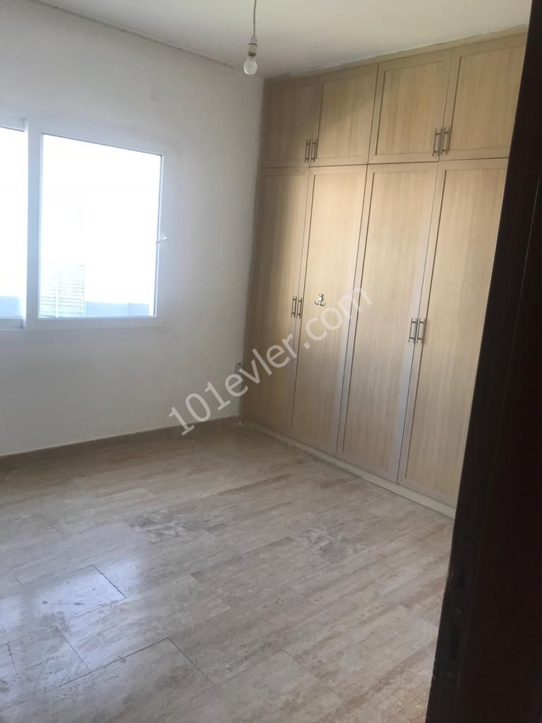 4 bedroom flat for sale in Kyrenia center, North Cyprus