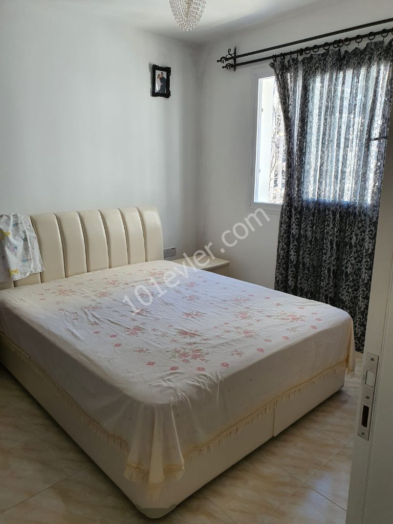 2 bedroom furnished flat for sale in the center of Kyrenia