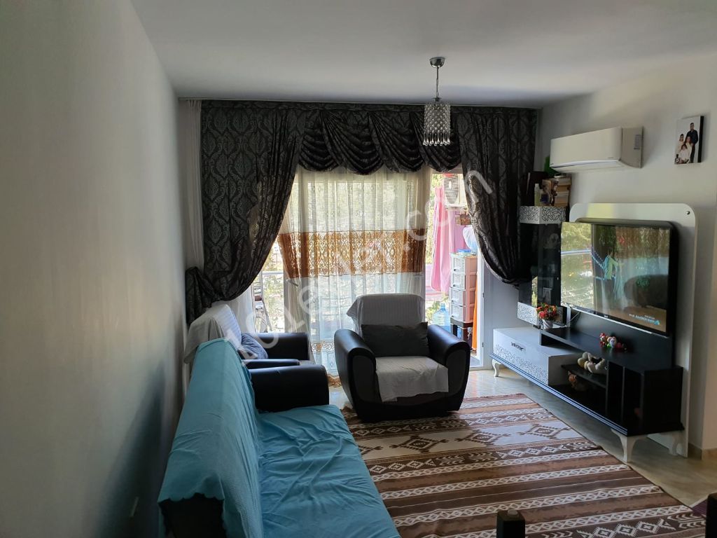 2 bedroom furnished flat for sale in the center of Kyrenia