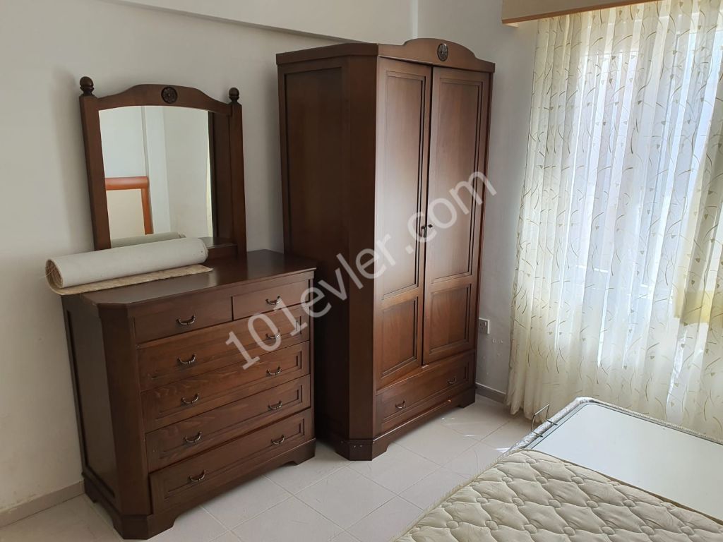 2+1 flat for rent in Zeytinlik, Kyrenia