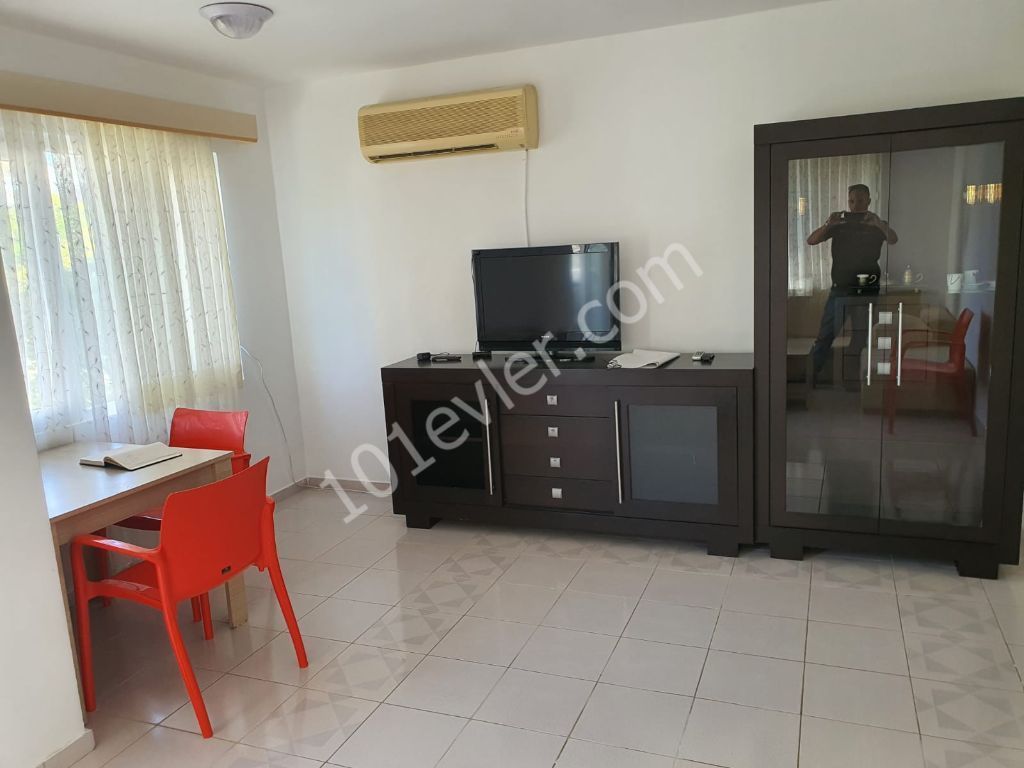 Girne Zeytinlik bölgesinde kiralık 2+1 daire