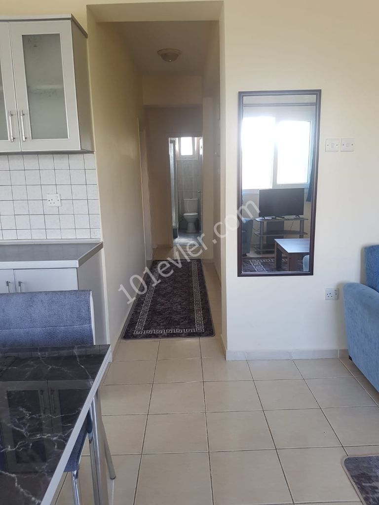 2+1 flat for rent in center of Kyrenia