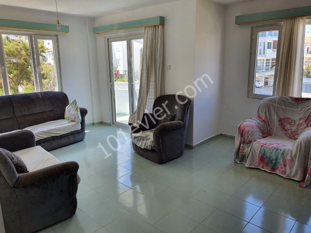 2 yatak odalı kiralık daire Nusmar market bölgesinde