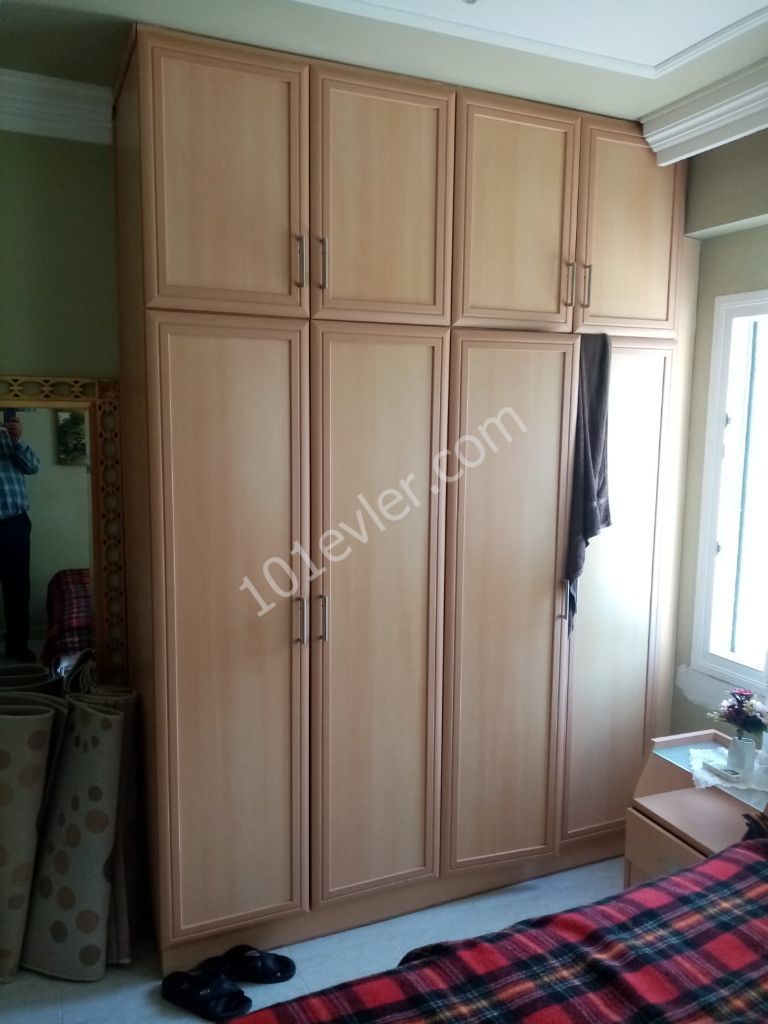 2+1 flat for sale in Kyrenia center