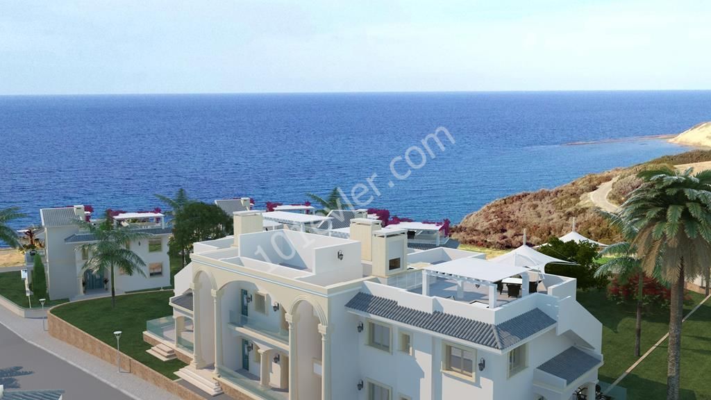 Girne Esentep'de 2 yatak odalı lüx yeni denize sıfır satılık penthouse 