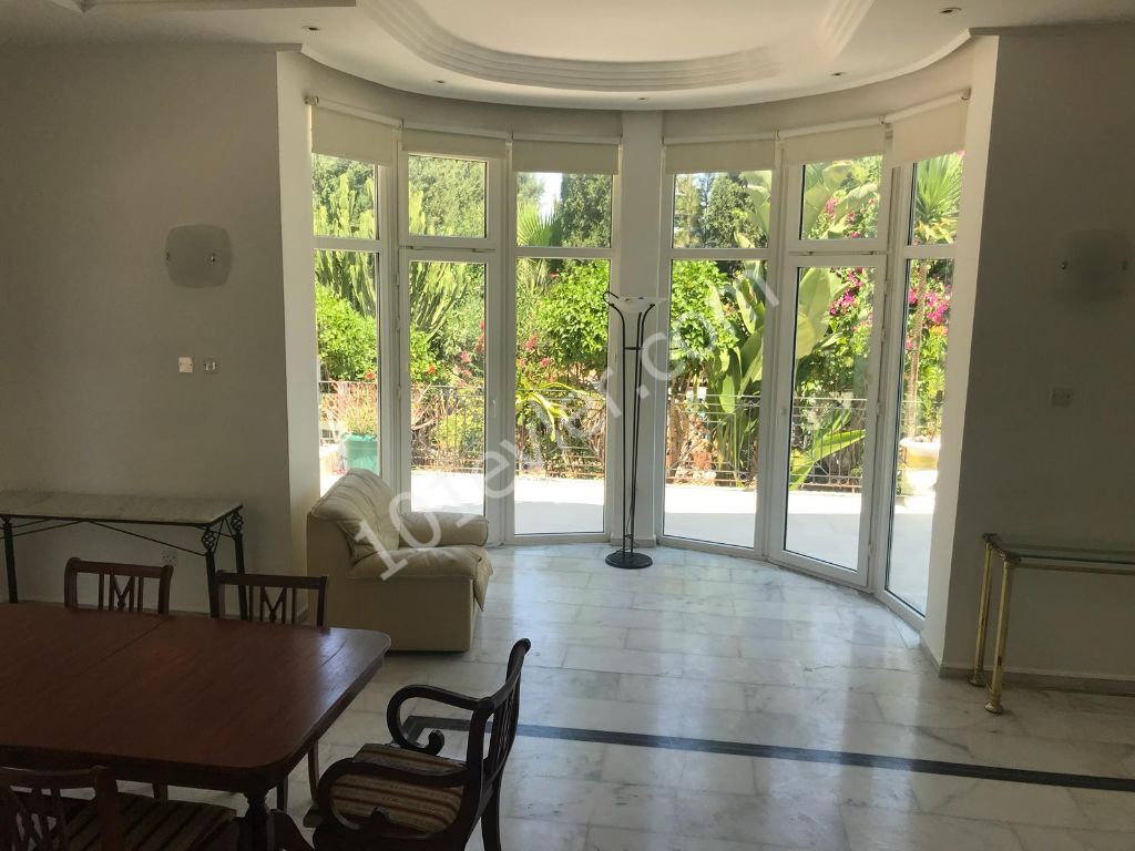 5 bedroom luxurious villa for rent in Kyrenia, Catalkoy