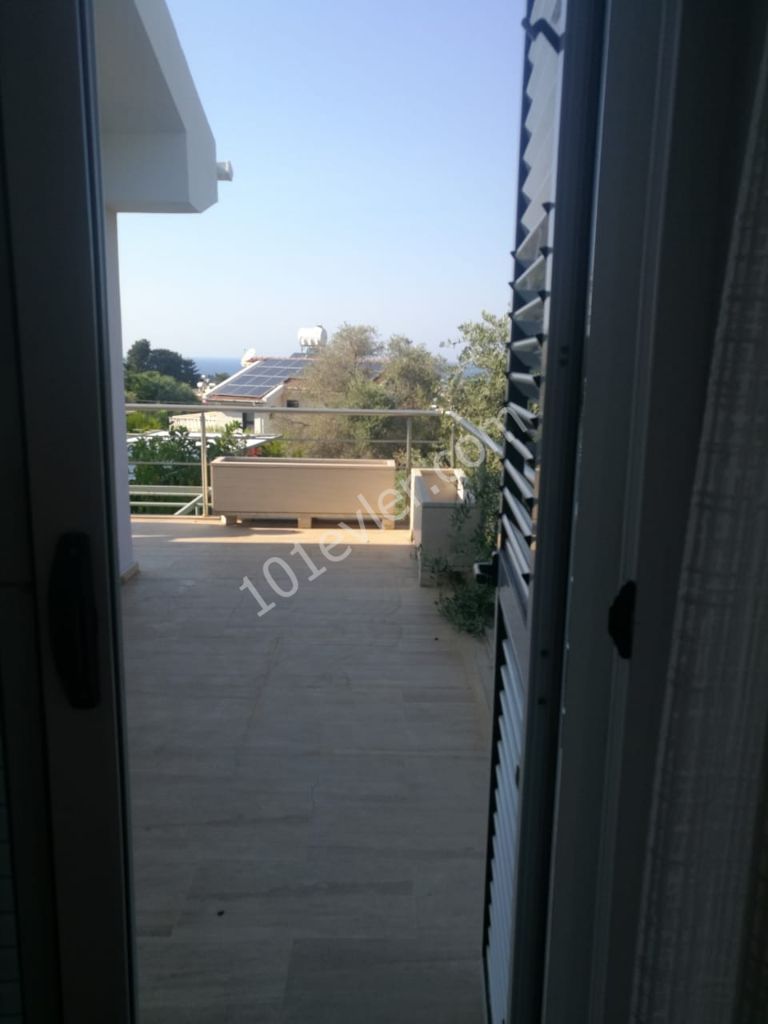 3 bedroom villa for sale with an amazing view in Kyrenia, Bellapais