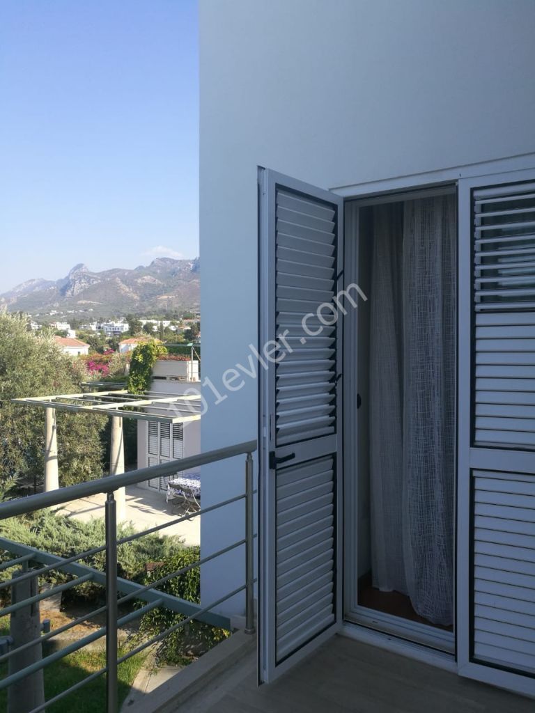 3 bedroom villa for sale with an amazing view in Kyrenia, Bellapais