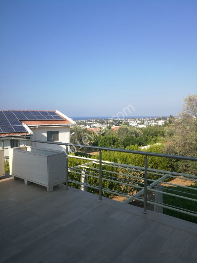 Villa To Rent in Bellapais, Kyrenia