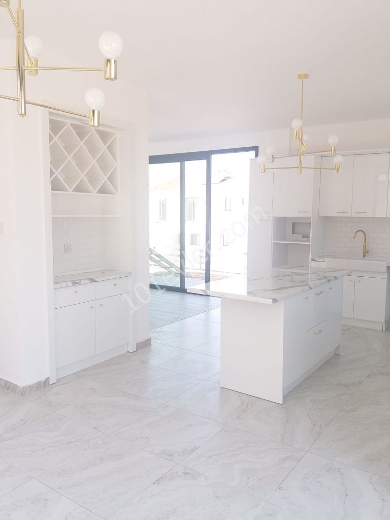 3 bedroom lux villa for sale in Kyrenia, Alsancak