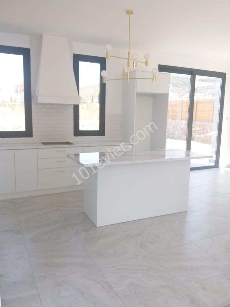 3 bedroom lux villa for sale in Kyrenia, Alsancak