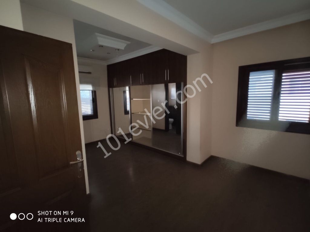 A spacious 2+1 apartment for sale in Nicosia, located in Kyzylbash. URGENT!!! ** 