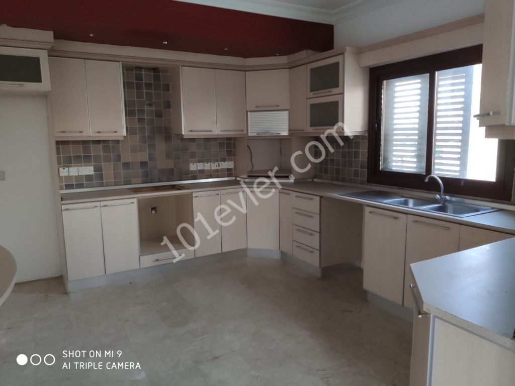 A spacious 2+1 apartment for sale in Nicosia, located in Kyzylbash. URGENT!!! ** 