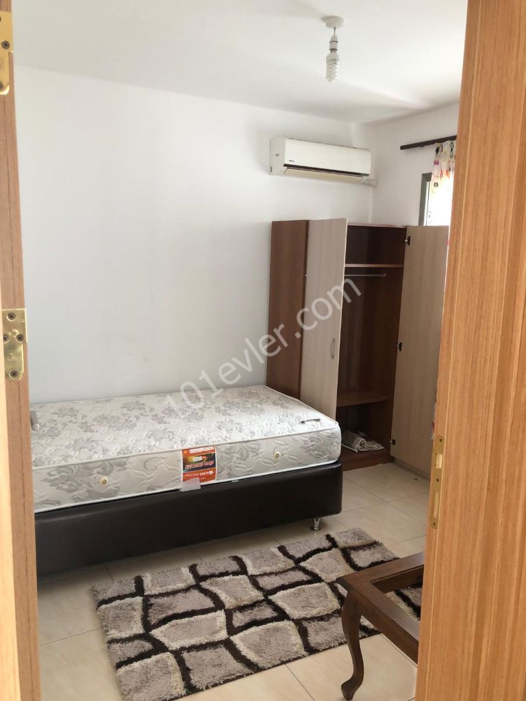 Flat To Rent in Girne Merkez, Kyrenia