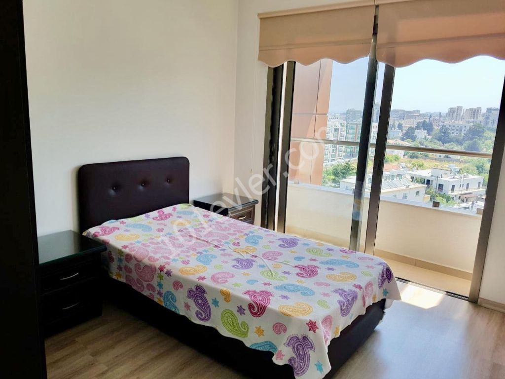 Kiralık 3+1 Modern Daire, Girne Merkez £450 + 200TL Aidat