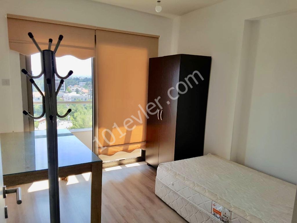 Kiralık 3+1 Modern Daire, Girne Merkez £450 + 200TL Aidat