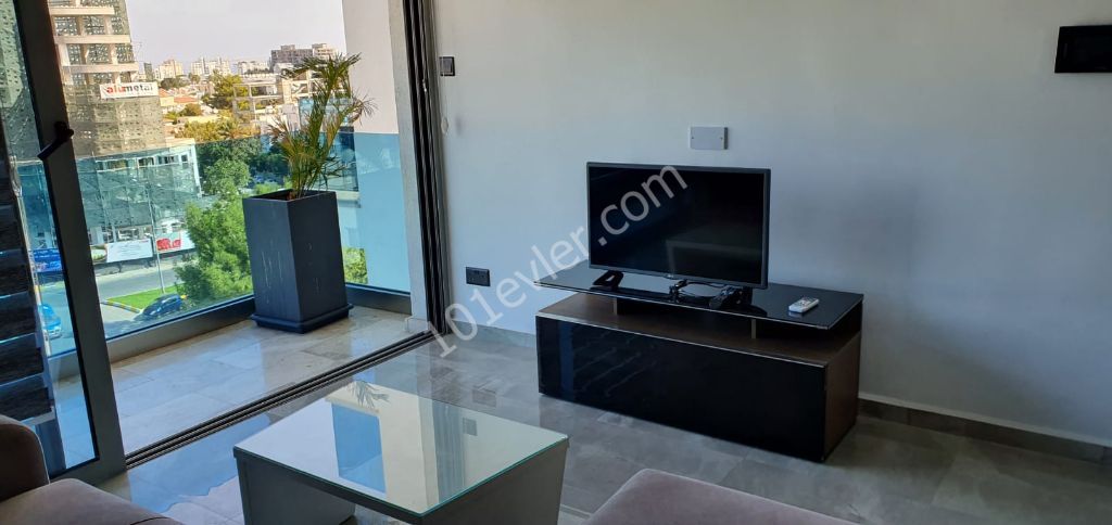 2+1 luxury new   apartment for rent in center of Kyrenia.