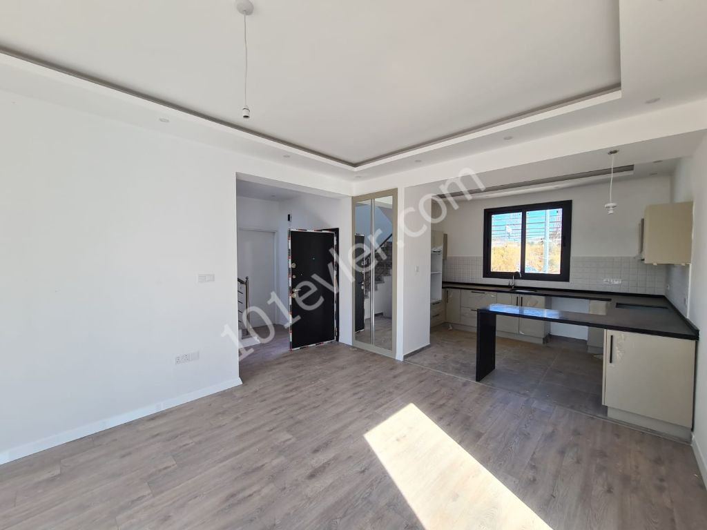 Muhteşem 3+1 satilik villa Alsancak/Girne'de