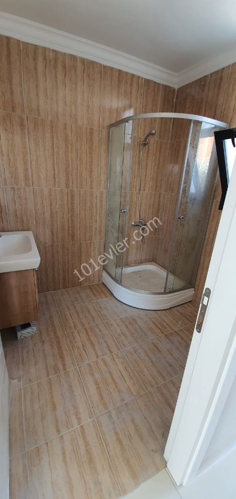 Satılık 2+1 ve 3+1 Yeni Modern Villalar Girne Ozanköy Bolgesi