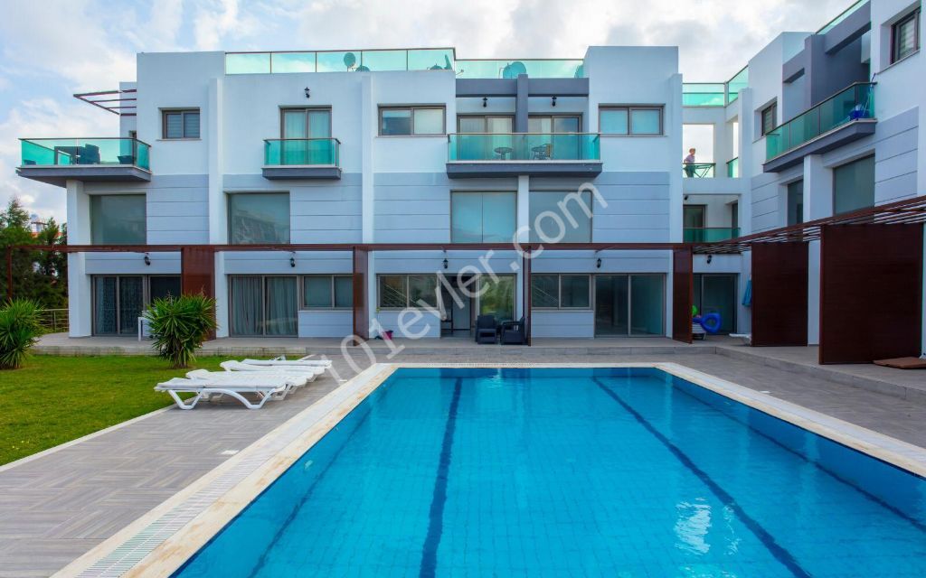 1 +1 luxury Duplex for sale in Karaoglanoğlu