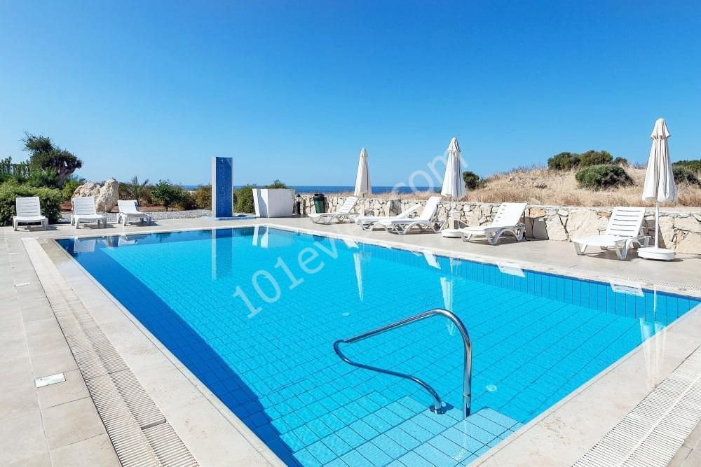 1+1 Penthouse Loft in Esentepe. Special offer!  On the first block in front of the sea and pool.  Spectacular views.  