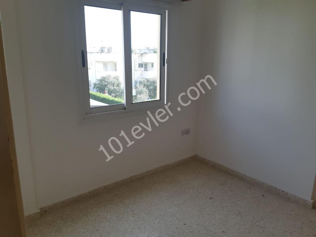 2+1 SATILIK DAİRE LEFKOŞADA, KIZILBAŞTA.