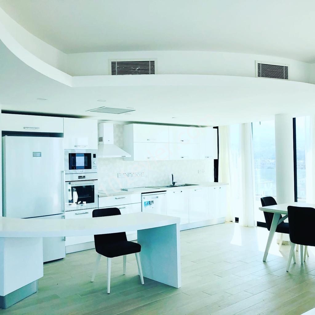 EN BÜYÜK VE EN GÜZEL DUBLEKS KİRALIK PENTHOUSE GİRNEDE 500 m2.