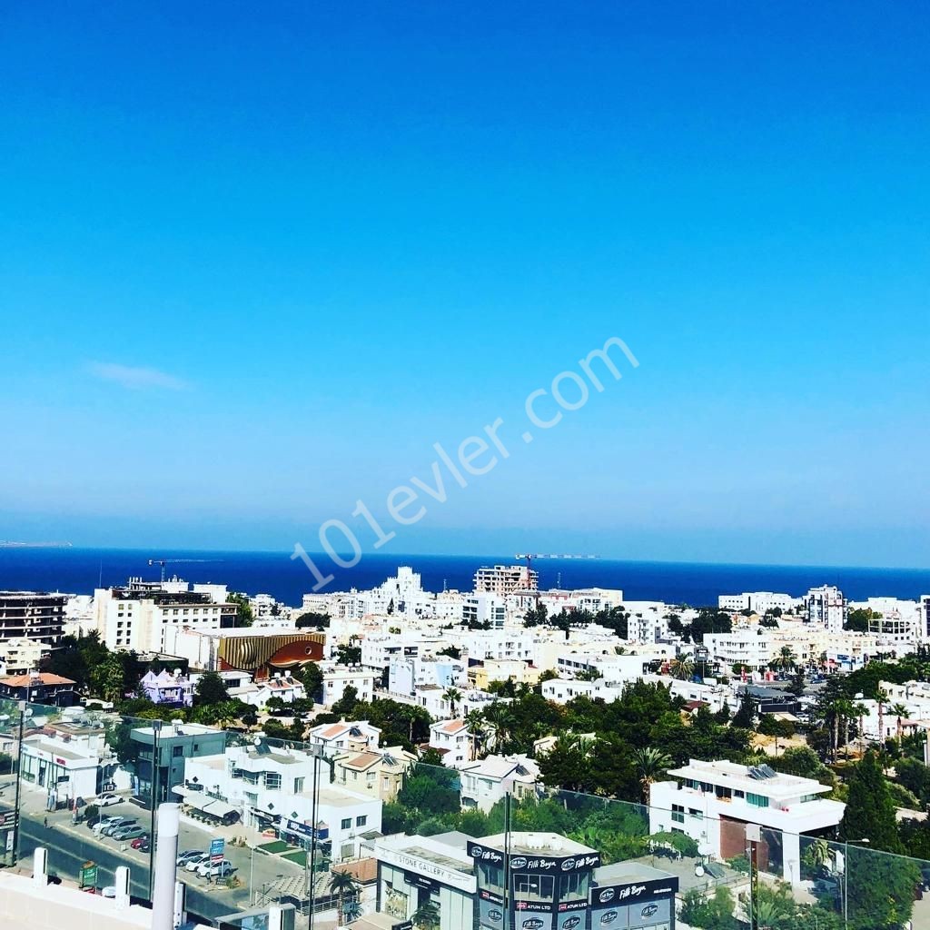 Great and Amazing PENTHOUSE in central location, Sea and Mountains Views and Wide