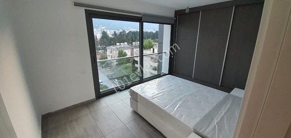 Kiralık 3+1 Modern Lüks Penthouse Daire, Girne Merkez, Kamiloğlu Hastane Bölgesi 5,500TL Ayda