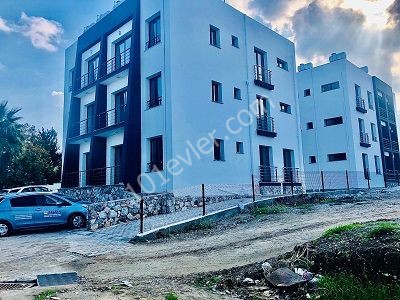 2+1 apartment for sale in Alsancak,Kyrenia