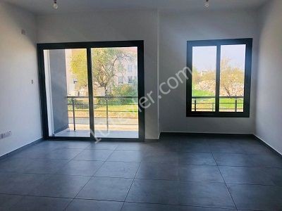 2+1 apartment for sale in Alsancak,Kyrenia