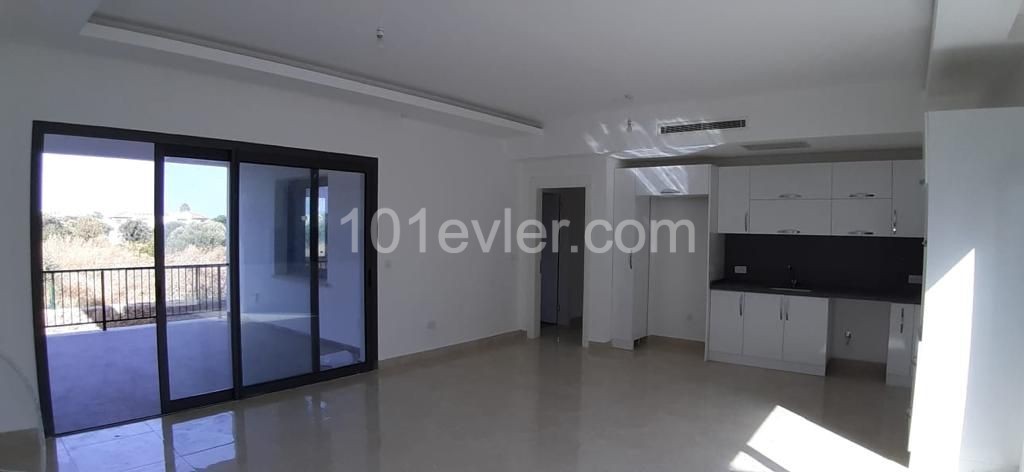 New 2 + 1 pentouse for sale ZEYTİNLİK, GİRNE. Very spacious and comfortable