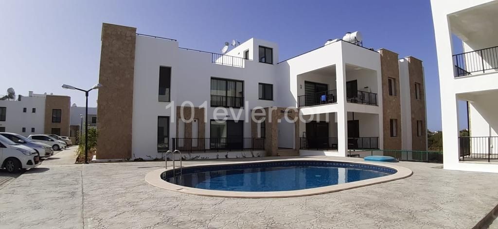 New 2 + 1 pentouse for sale ZEYTİNLİK, GİRNE. Very spacious and comfortable