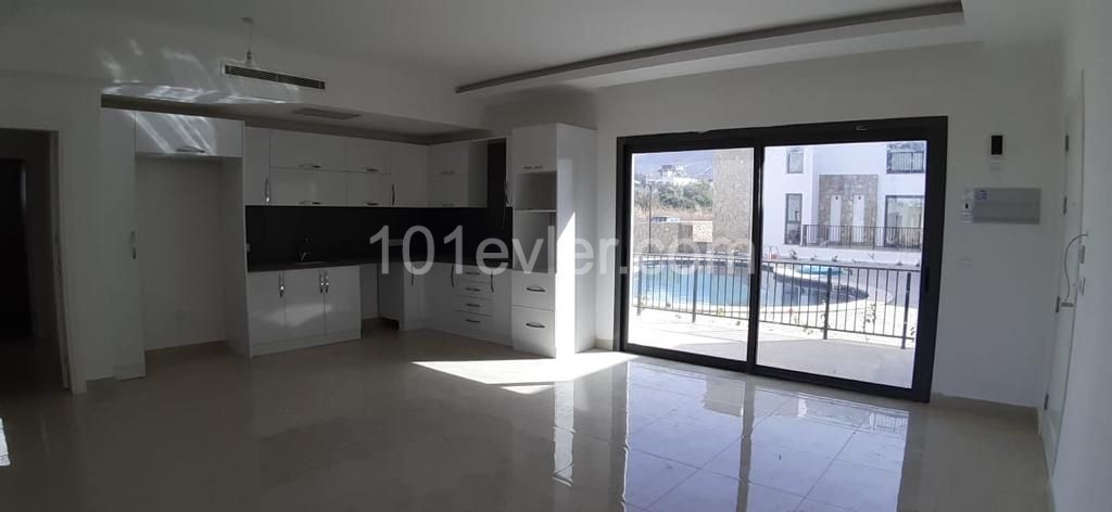 New 2 + 1 pentouse for sale ZEYTİNLİK, GİRNE. Very spacious and comfortable