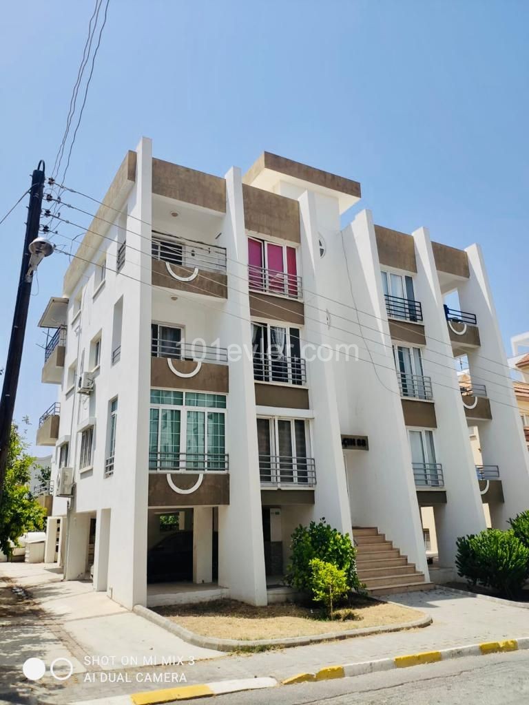 Spacious 115 m2 2+1 fully furnished apartment  for sale in the center of Kyrenia, in the Hürdeniz area