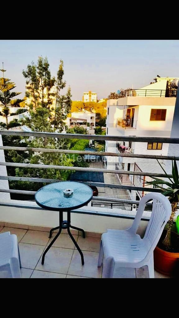 Spacious 115 m2 2+1 fully furnished apartment  for sale in the center of Kyrenia, in the Hürdeniz area