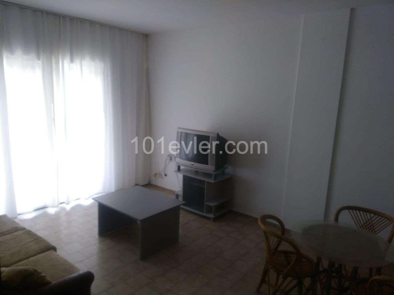 2+1 apartment for rent in center of Kyrenia