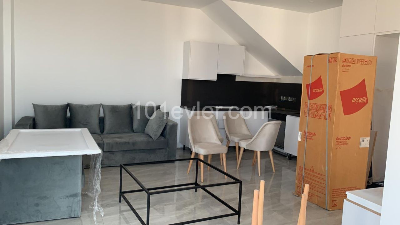 2+1 modern, new apartment for daily rent in Esentepe