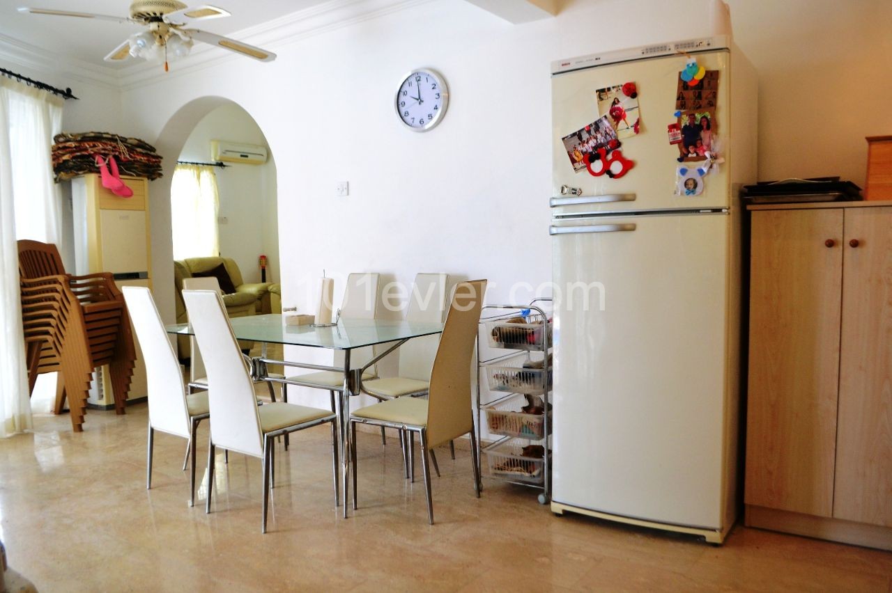 4+1 villa for daily rent in Esentepe 